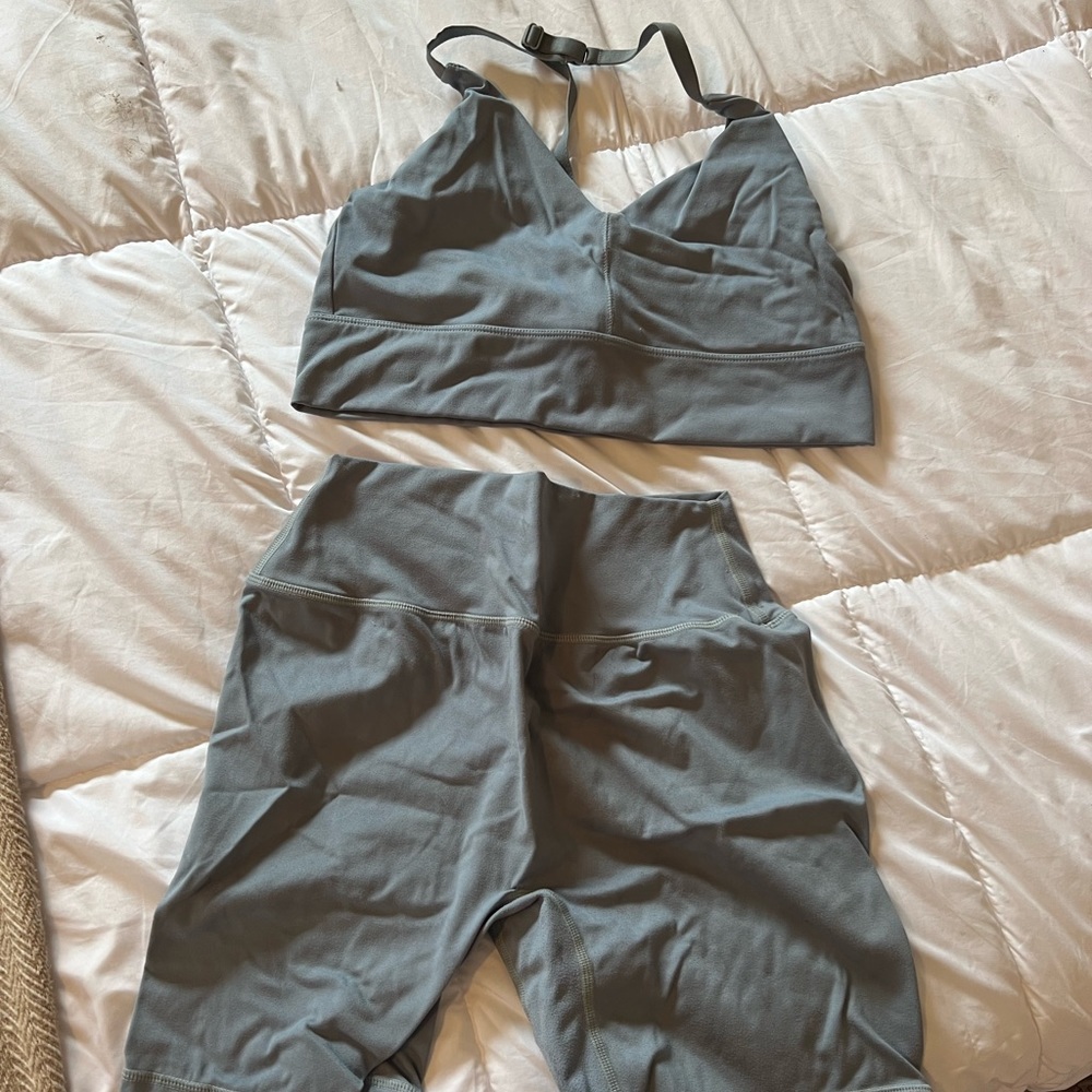 alaphalete alphalux shorts and sports bra